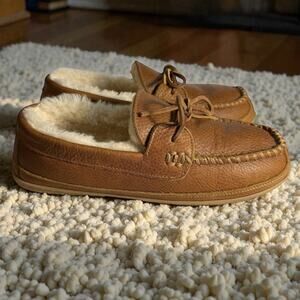 Lands End Mens Leather Shearling Moccasin Slippers Size 10 Cognac Brown Comfort